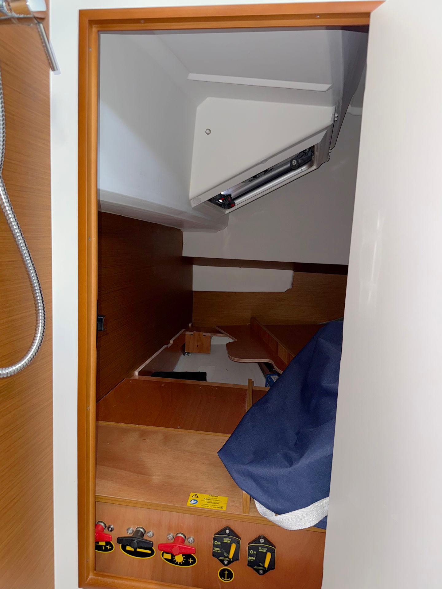 Sun Odyssey 349 - 2 cab., picture 28