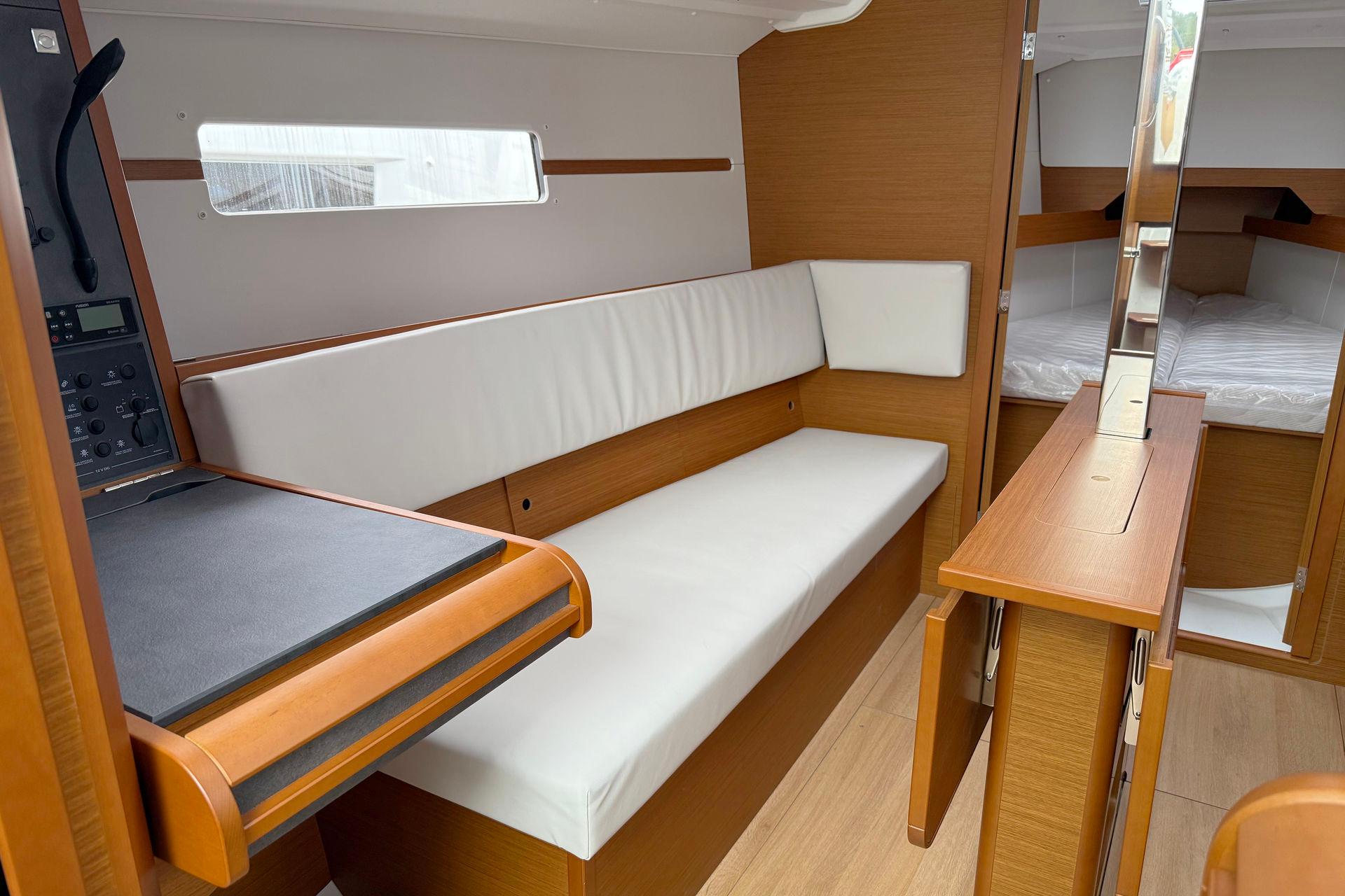 Sun Odyssey 349 - 2 cab., picture 23