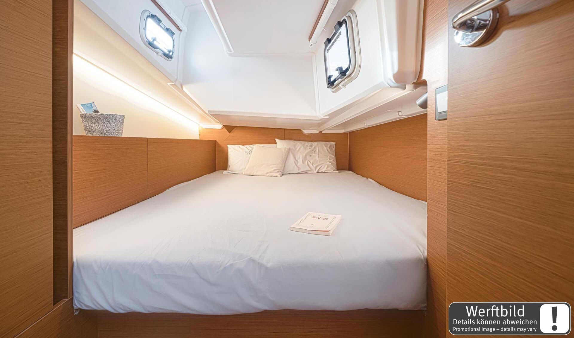 Sun Odyssey 380 - 3 cab., picture 15