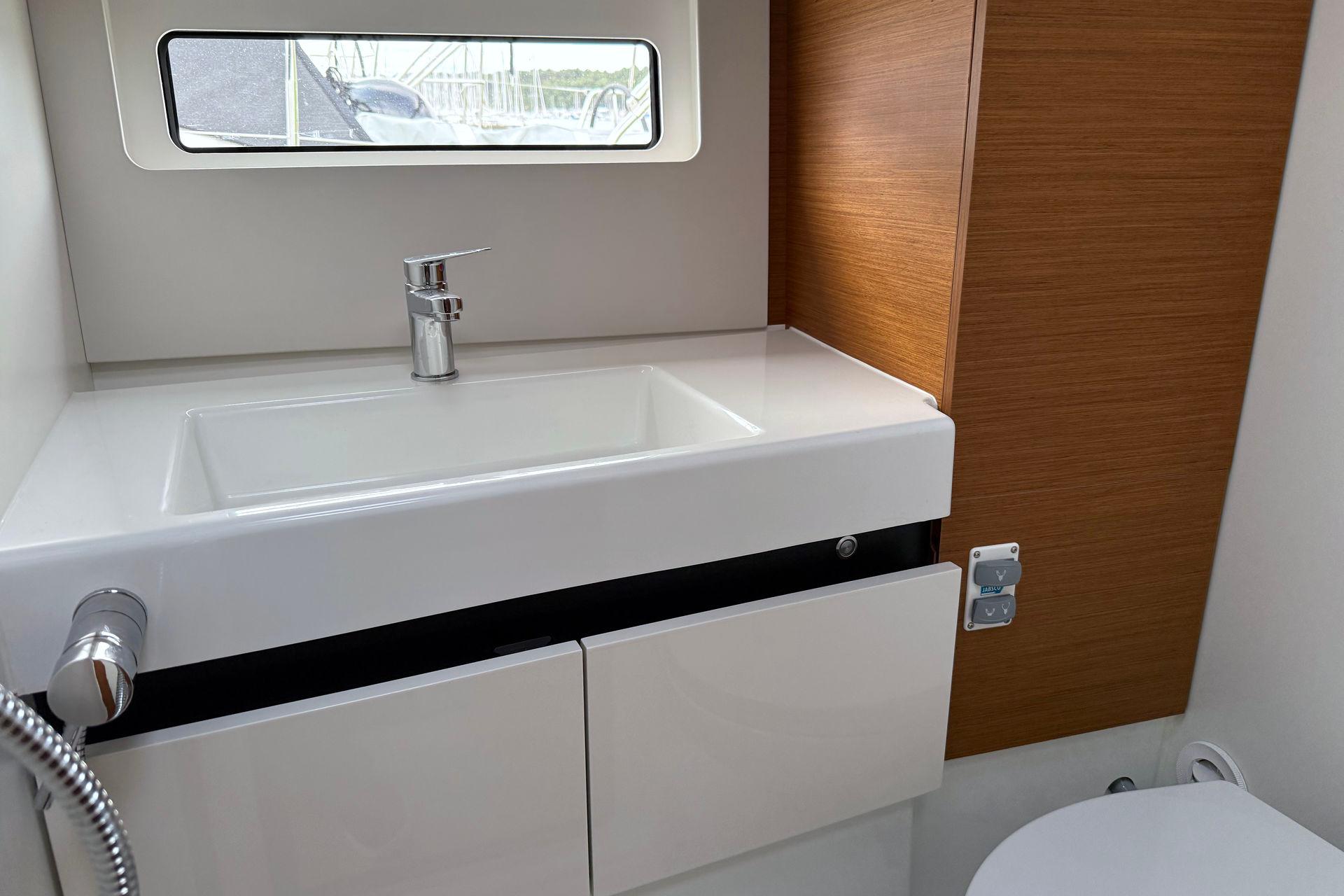 Sun Odyssey 490 - 5 + 1 cab., picture 25