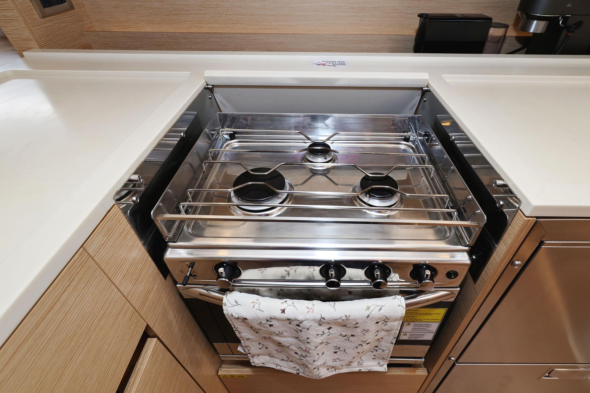 Hanse 588 - 5 + 1 cab., picture 25