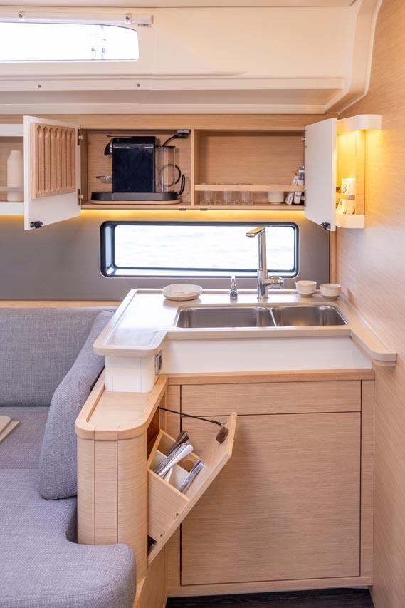 Dufour 44 - 4 cab, picture 9