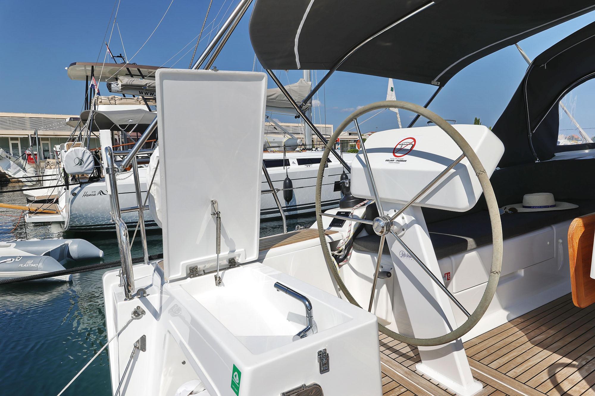 Hanse 458 - 3 cab., picture 10