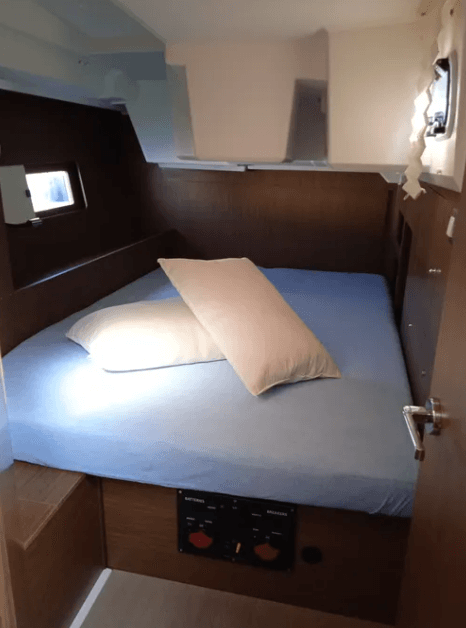 Oceanis 46.1, picture 8