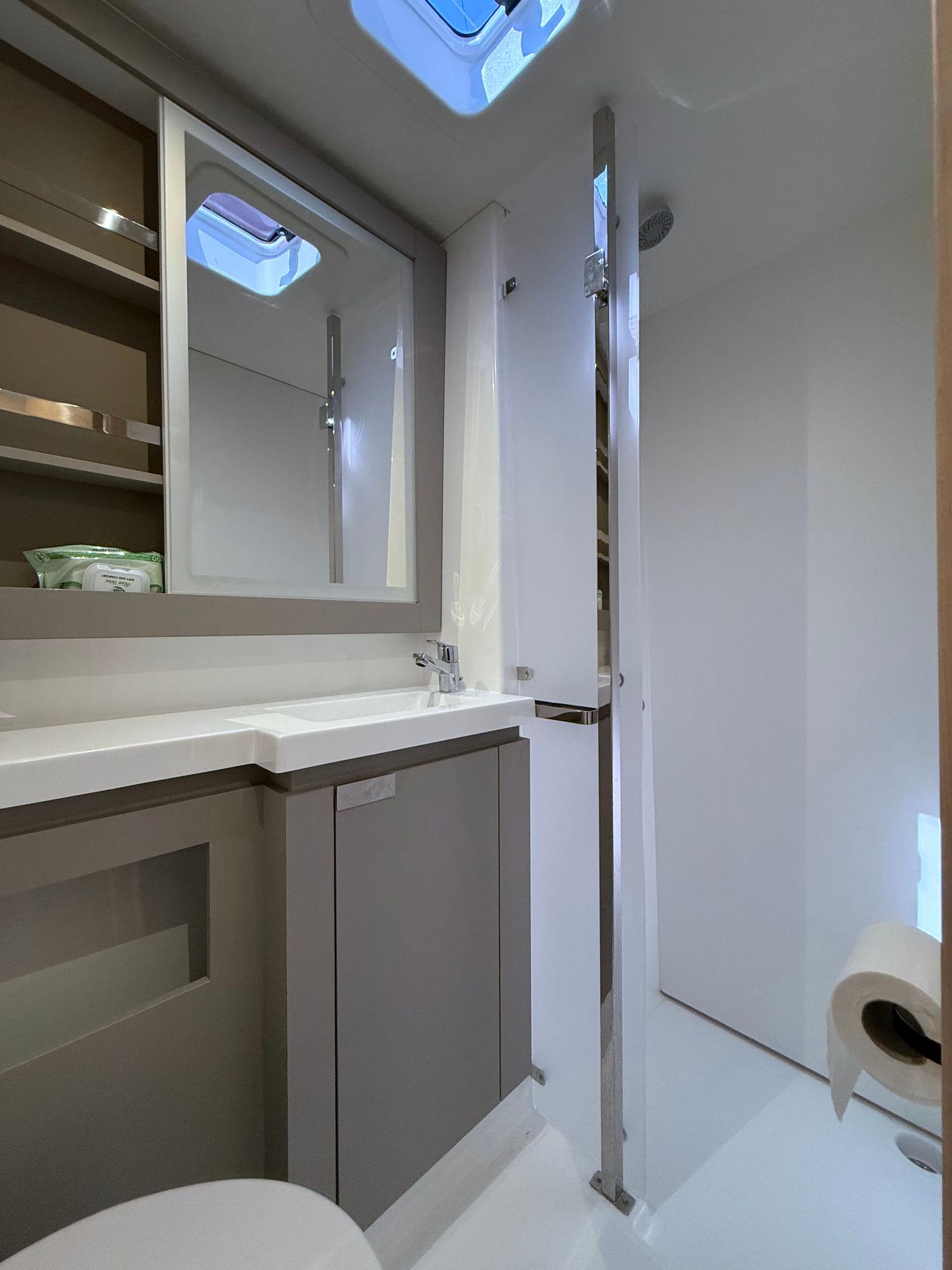 Fountaine Pajot Elba 45 - 3 cab., picture 32