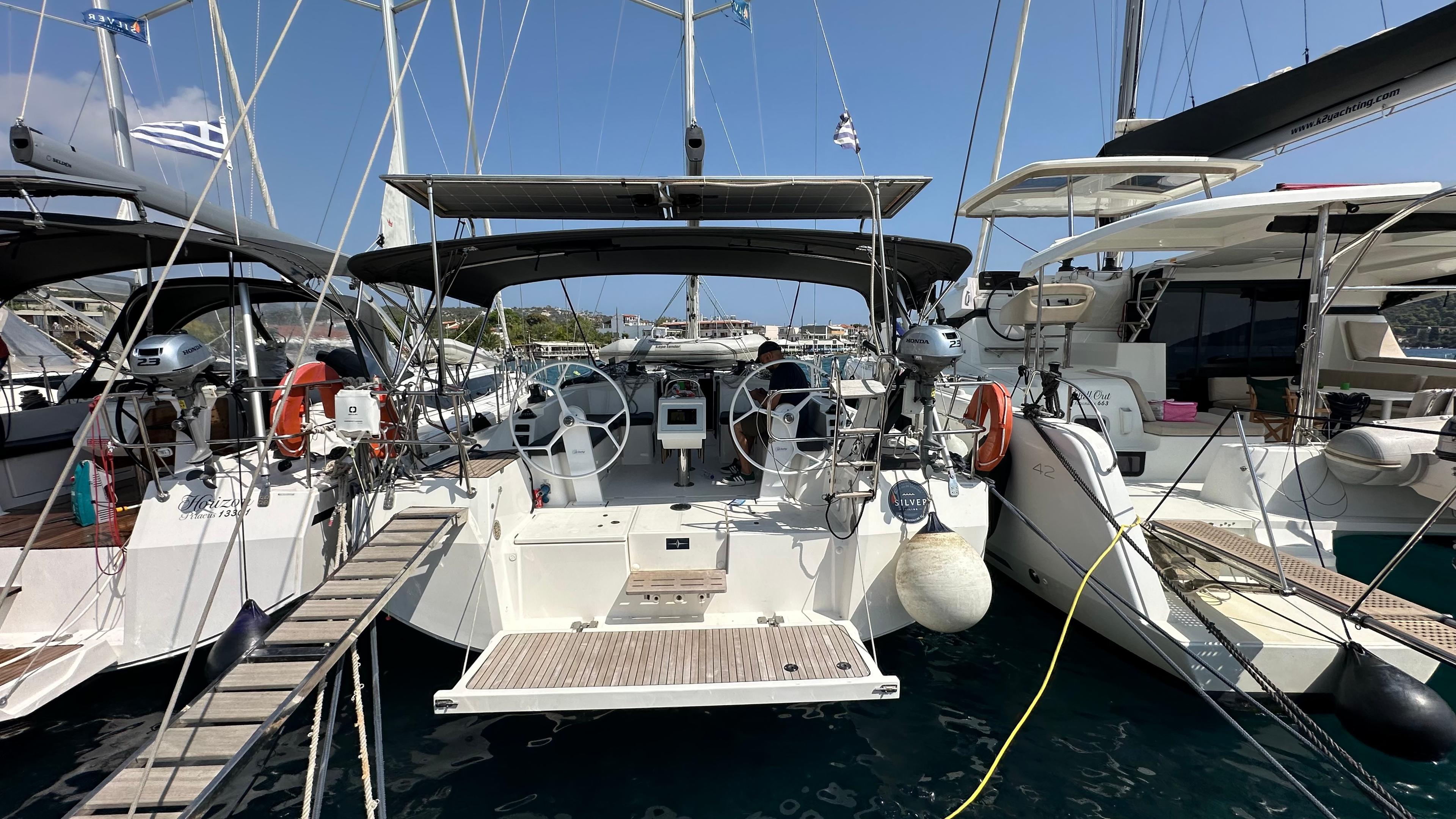 Bavaria C42, picture 3