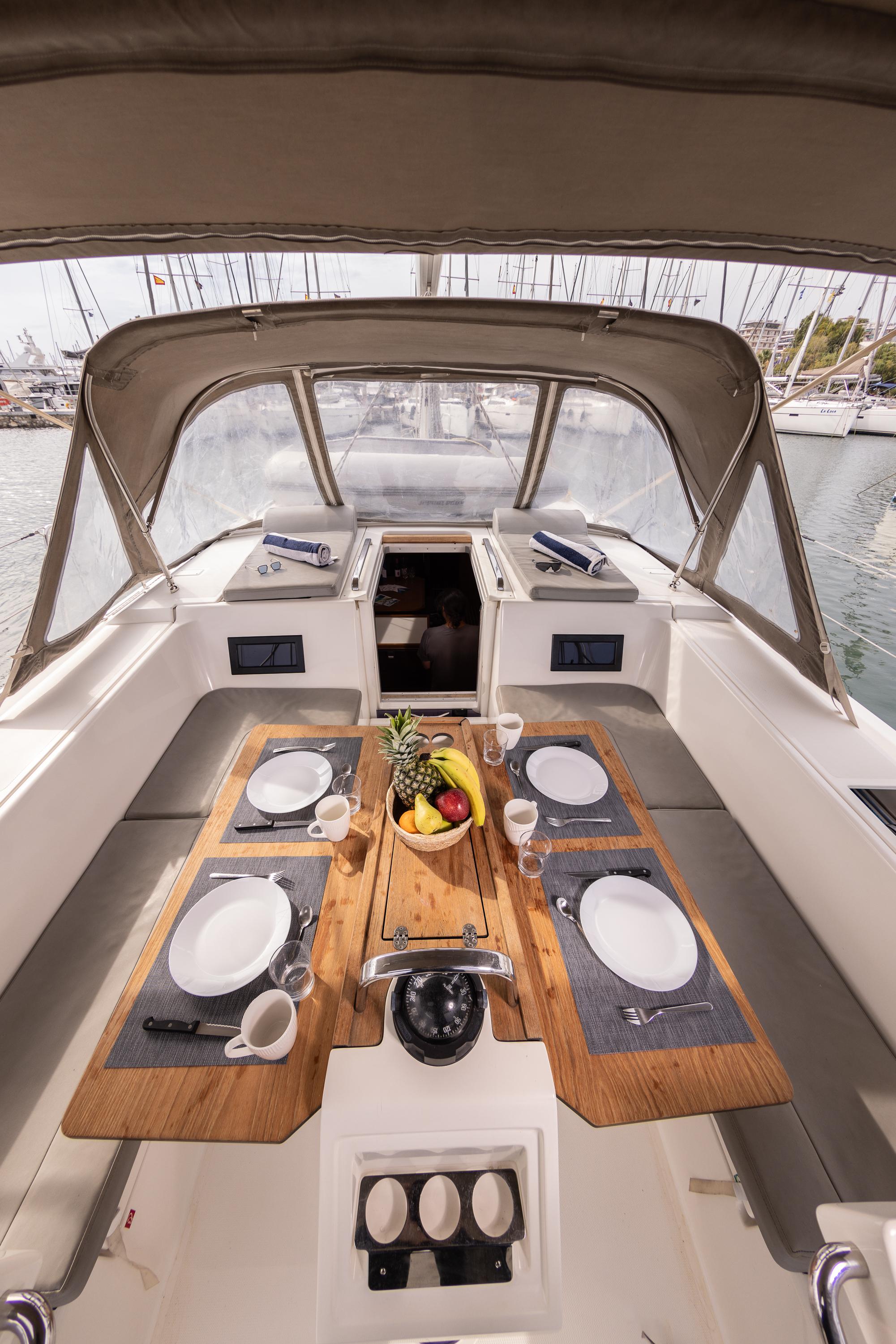 Bavaria C45 - 5 cab., picture 10