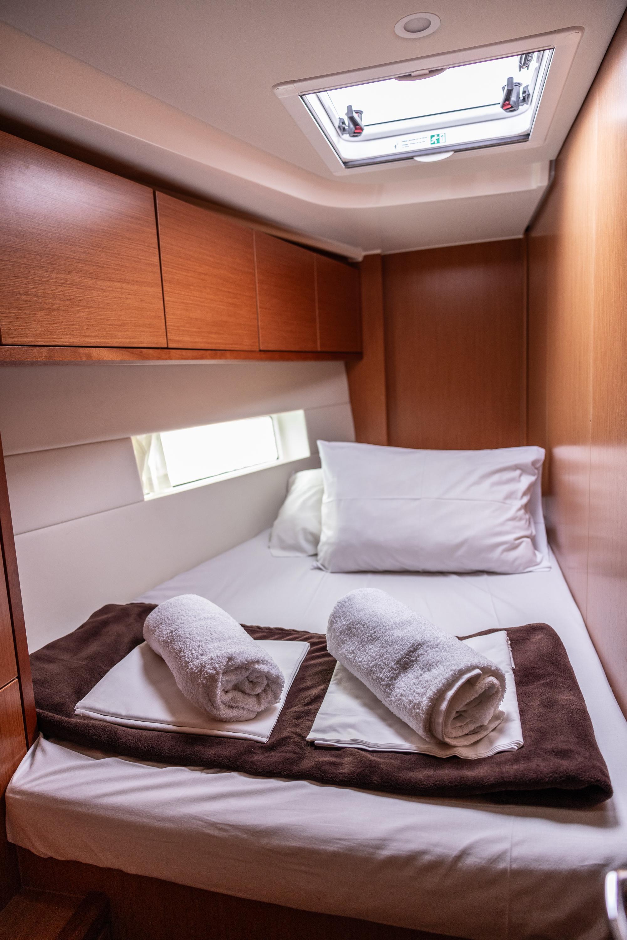 Bavaria C45 - 5 cab., picture 22