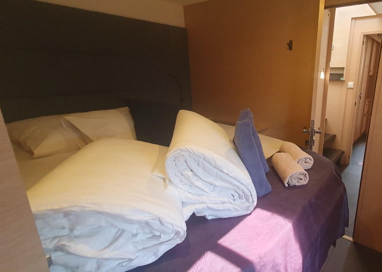 Fountaine Pajot Aura 51 - 5 + 1 cab., picture 25