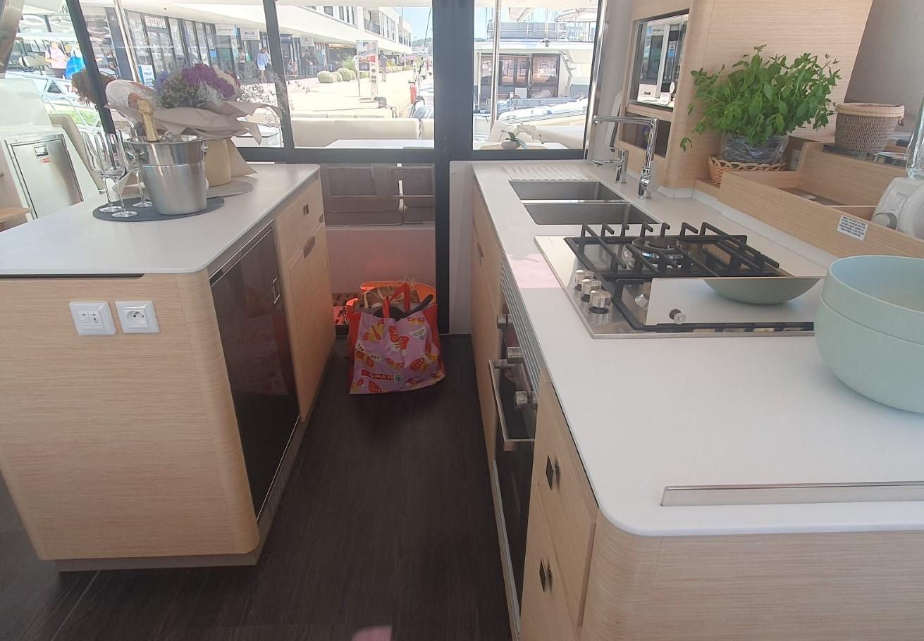 Fountaine Pajot Aura 51 - 5 + 1 cab., picture 18