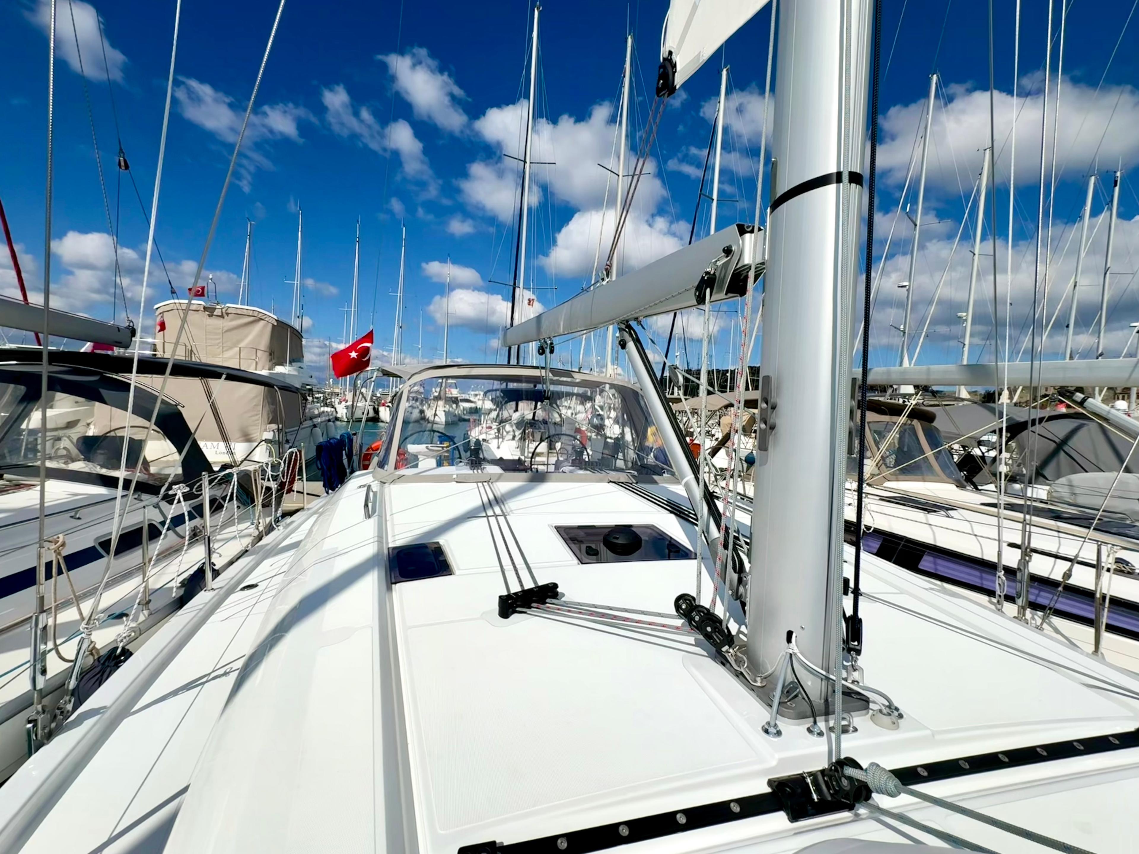 Oceanis 40.1, picture 9