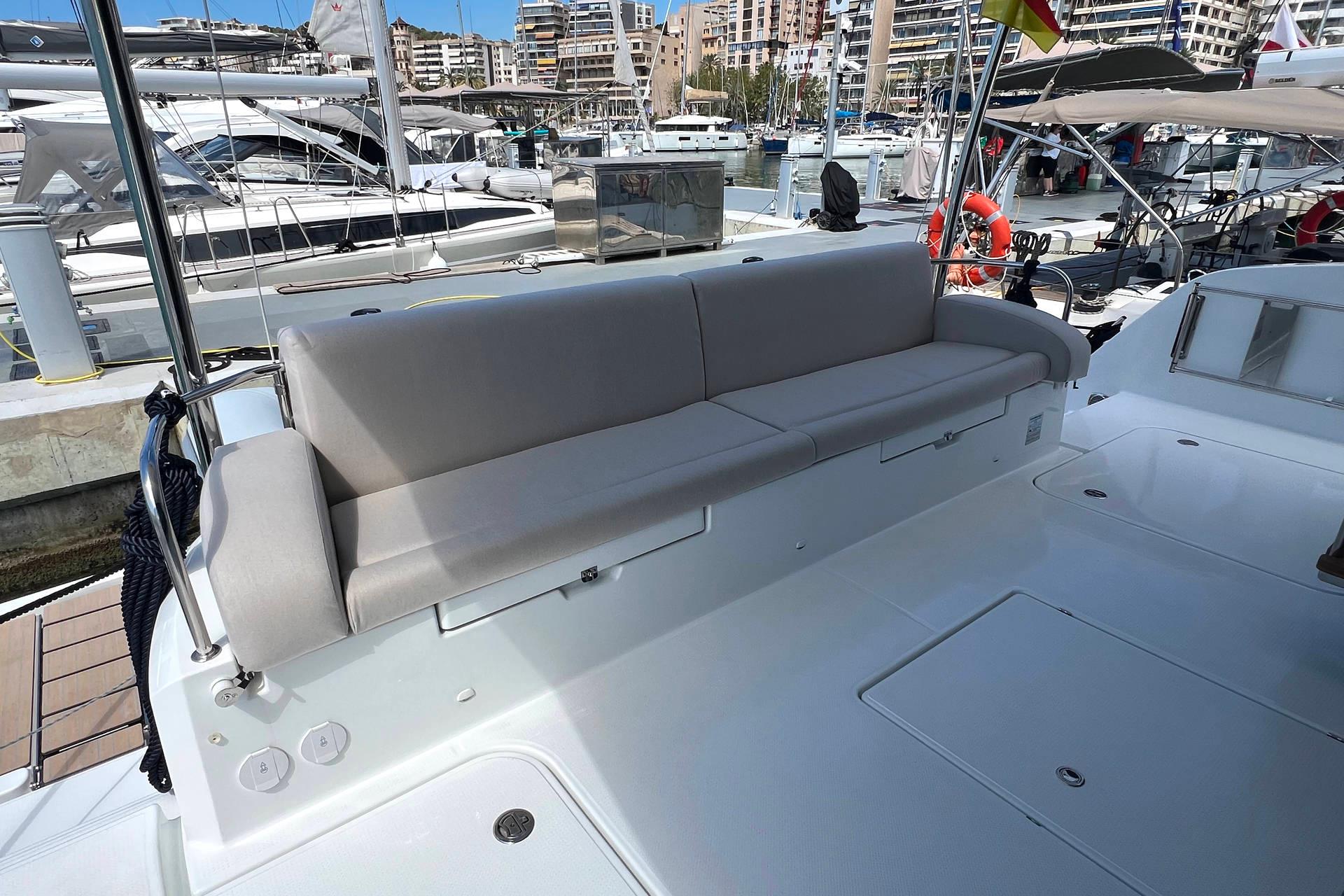 Fountaine Pajot MY6 - Mamma Mia, picture 6