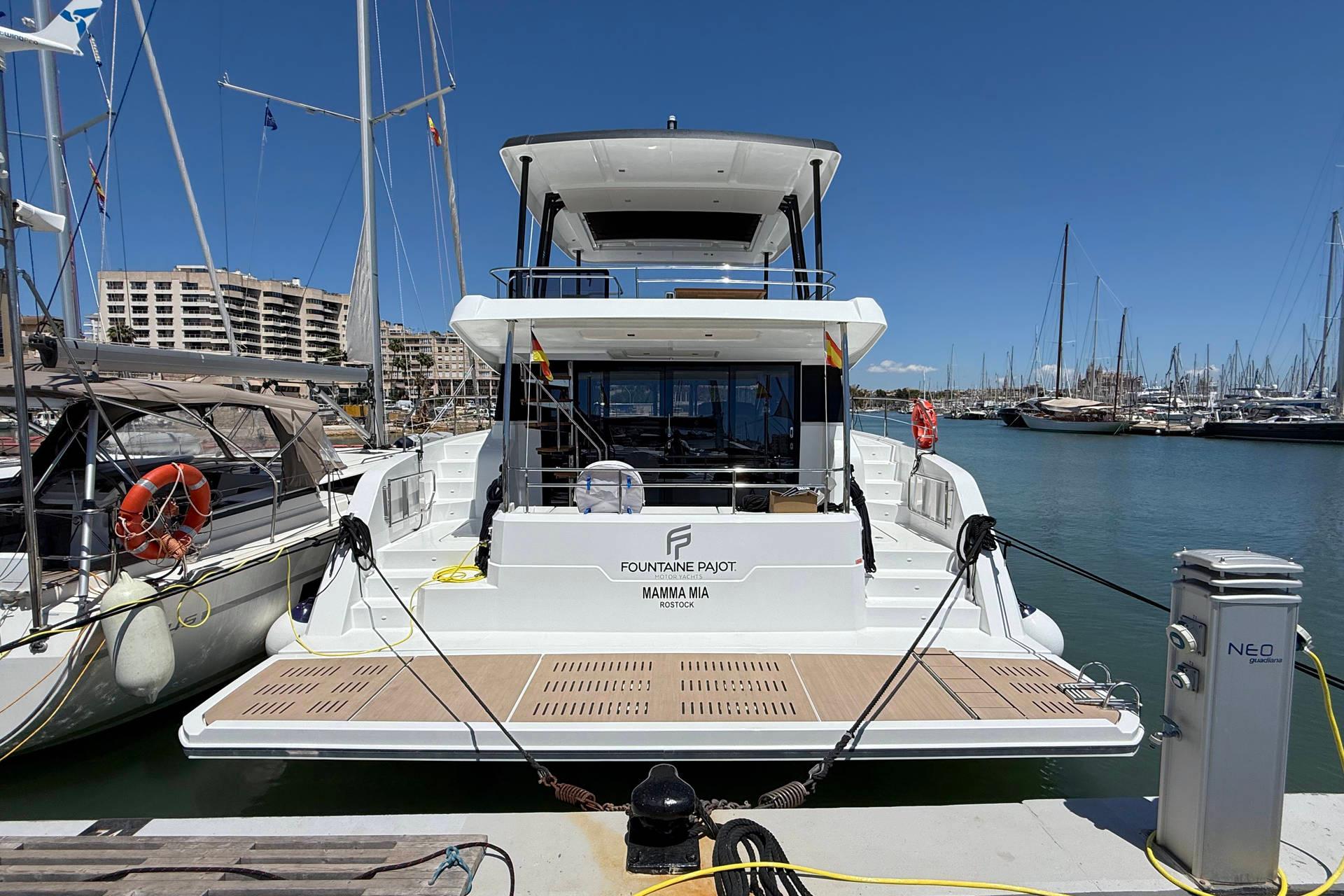 Fountaine Pajot MY6 - Mamma Mia, picture 3