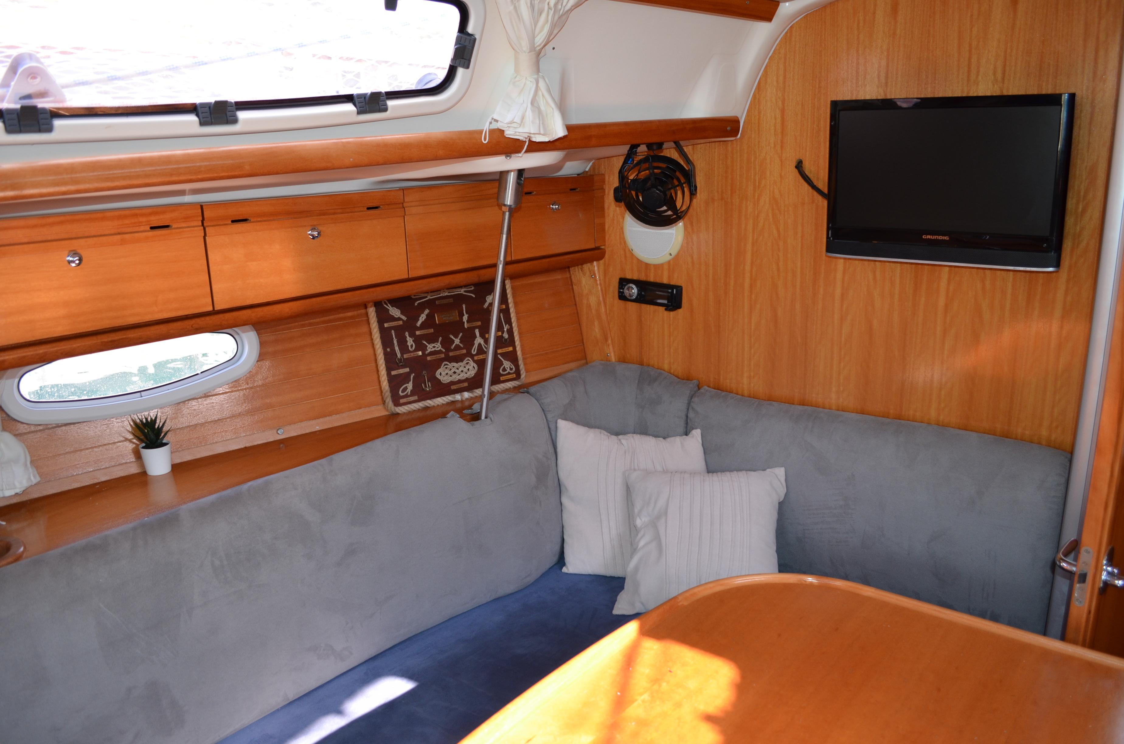 Bavaria 34 Cruiser - 2 cab., picture 5