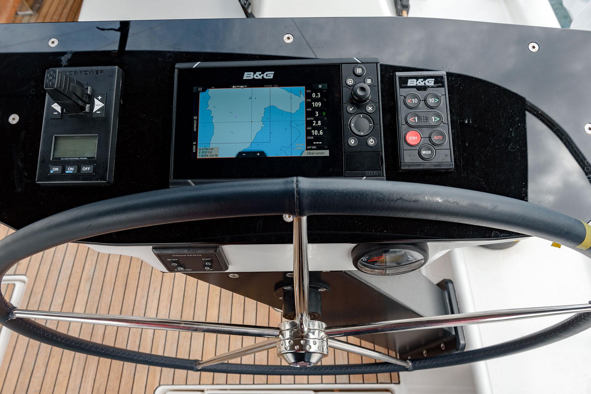 Dufour 470 - 5 + 1 cab., picture 7