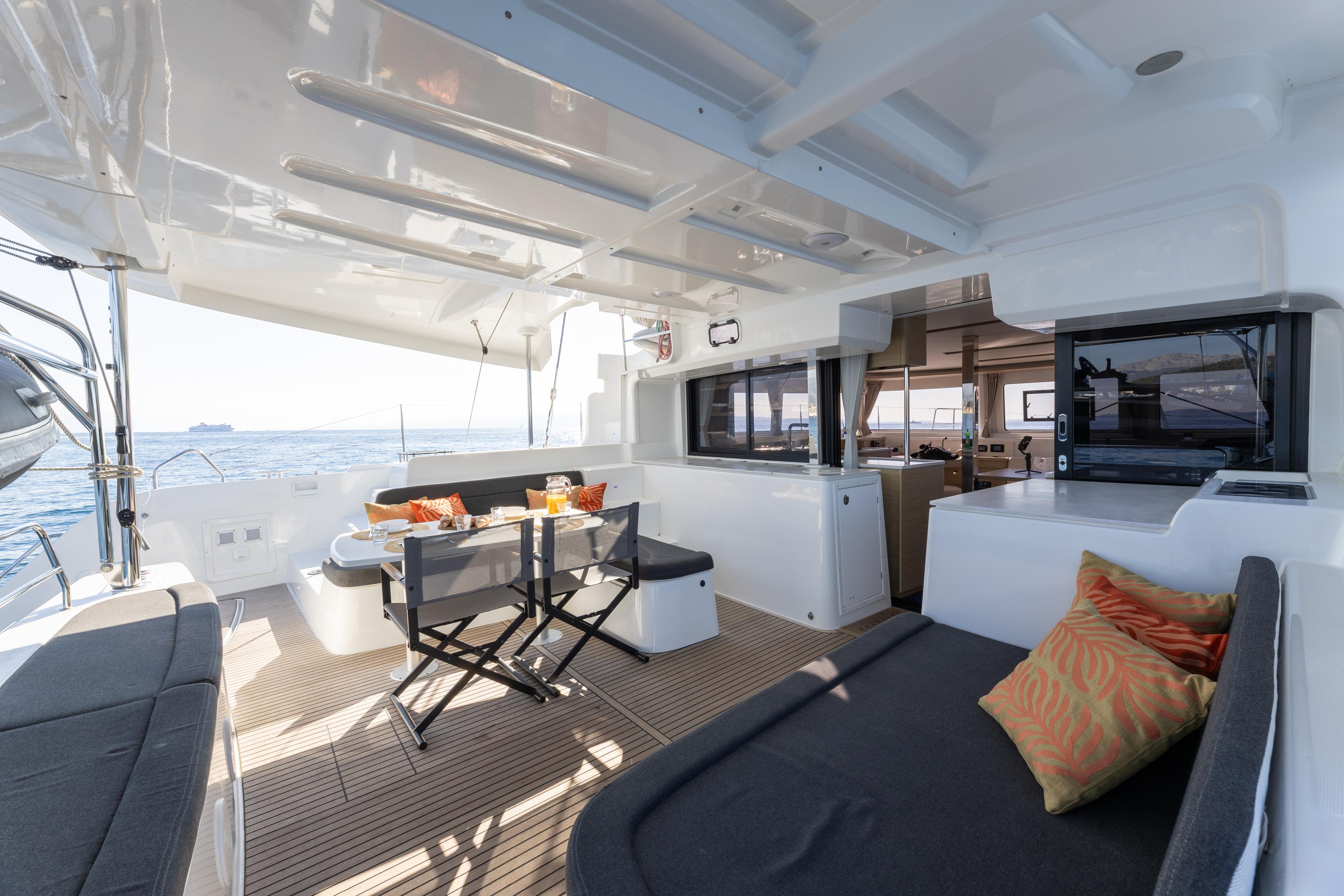 Lagoon 46 - 4 + 2 cab., picture 6