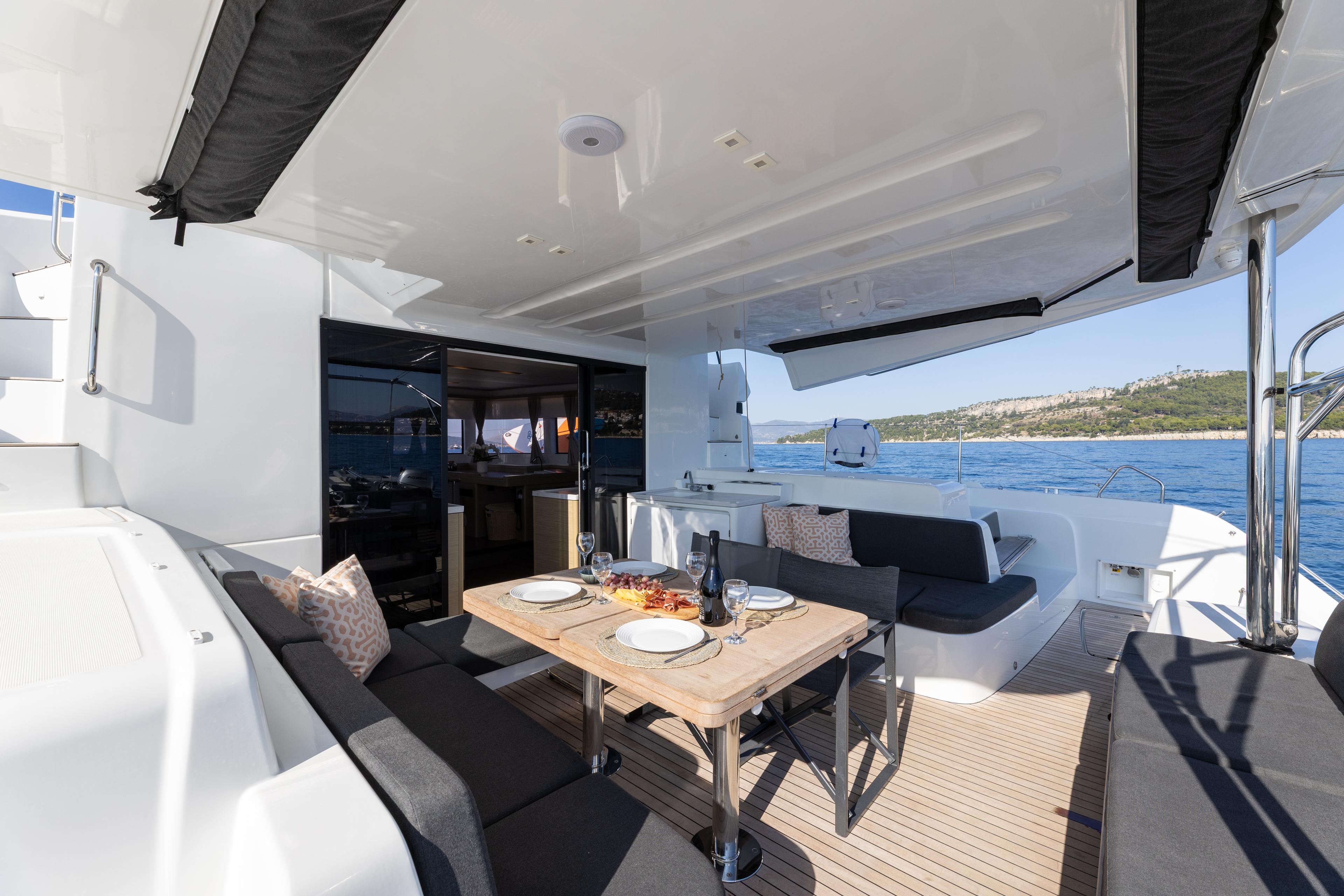 Lagoon 51 - 6 + 1 cab., picture 3