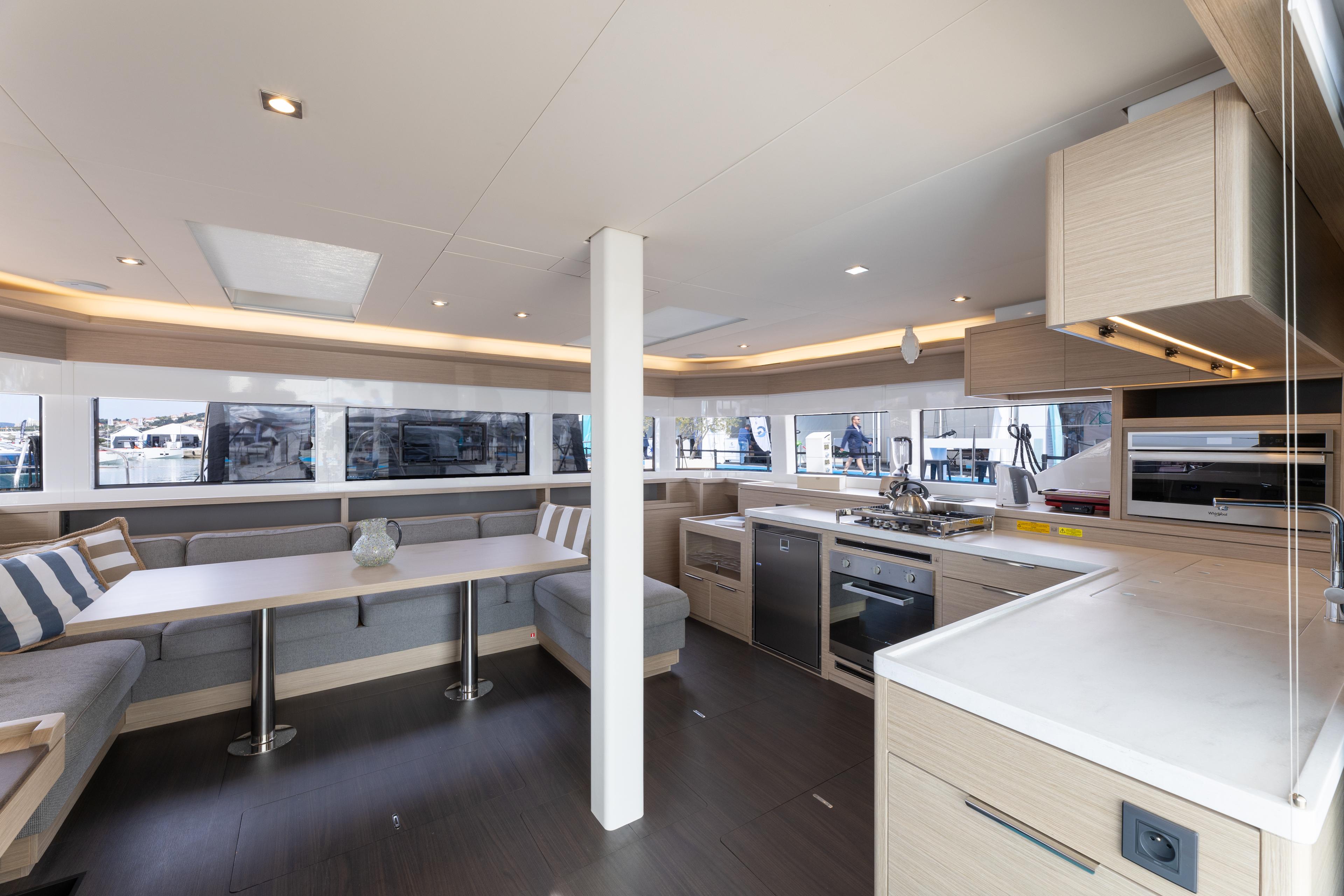 Lagoon 55 - 5 + 2 cab., picture 10