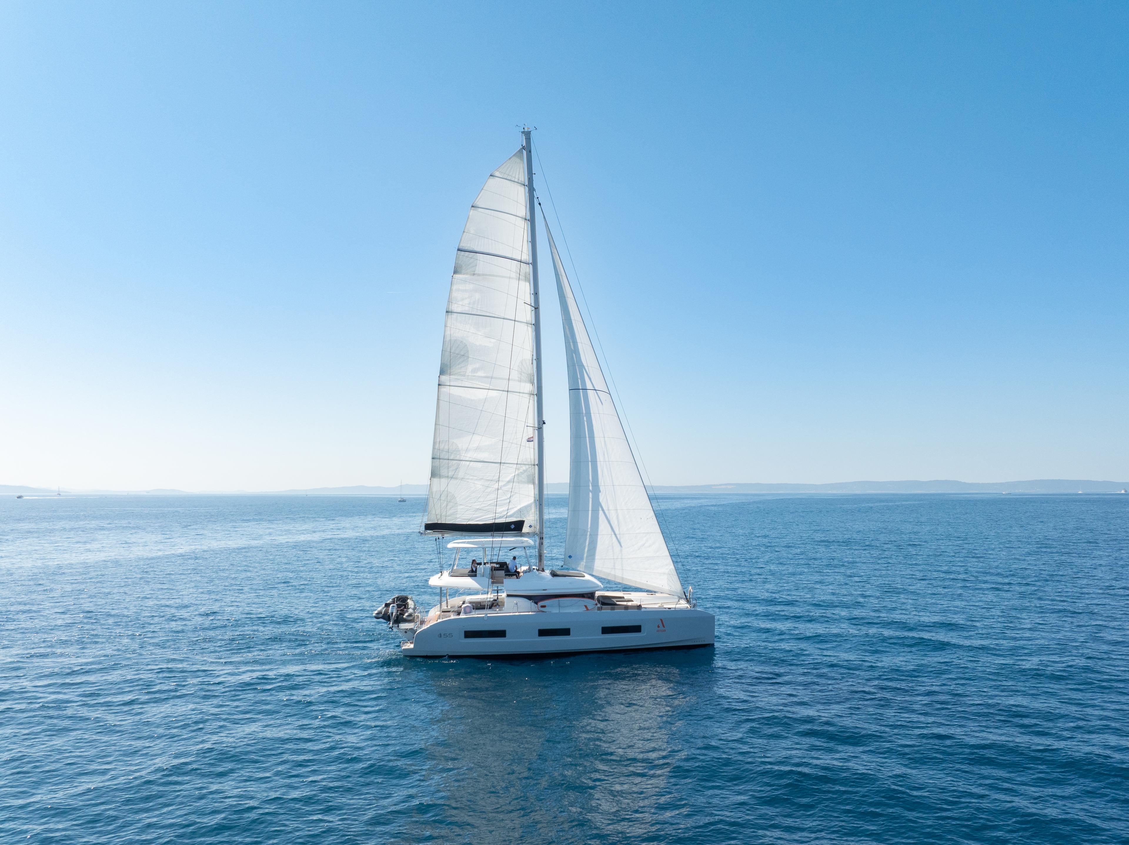 Lagoon 55 - 5 + 2 cab., picture 8