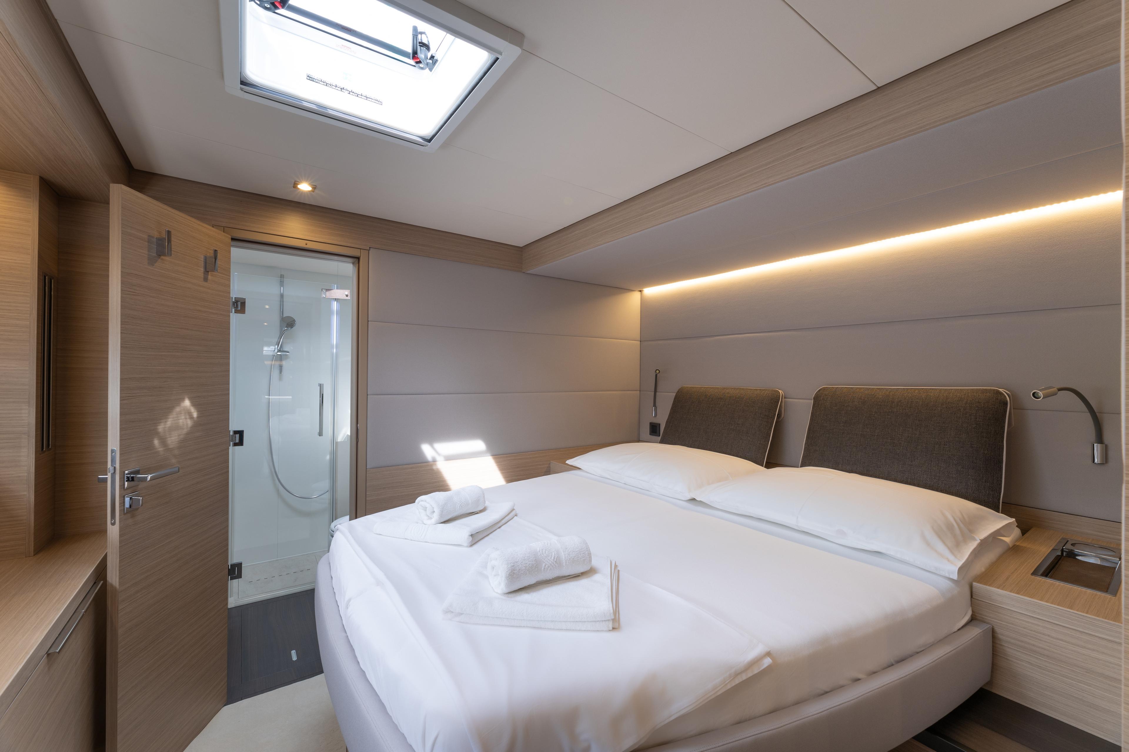 Lagoon 55 - 5 + 2 cab., picture 20