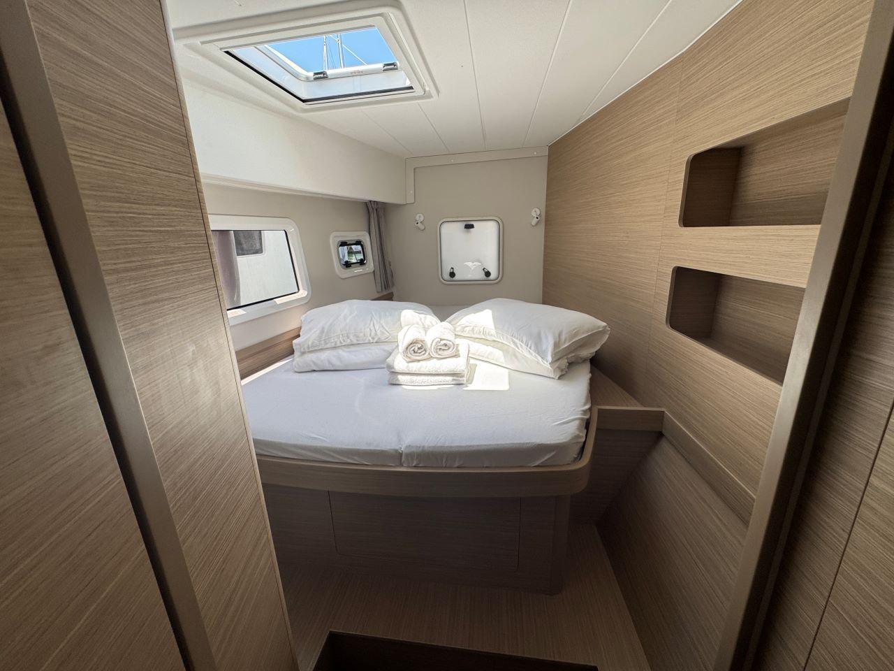 Lagoon 42 - 4 cab., picture 12