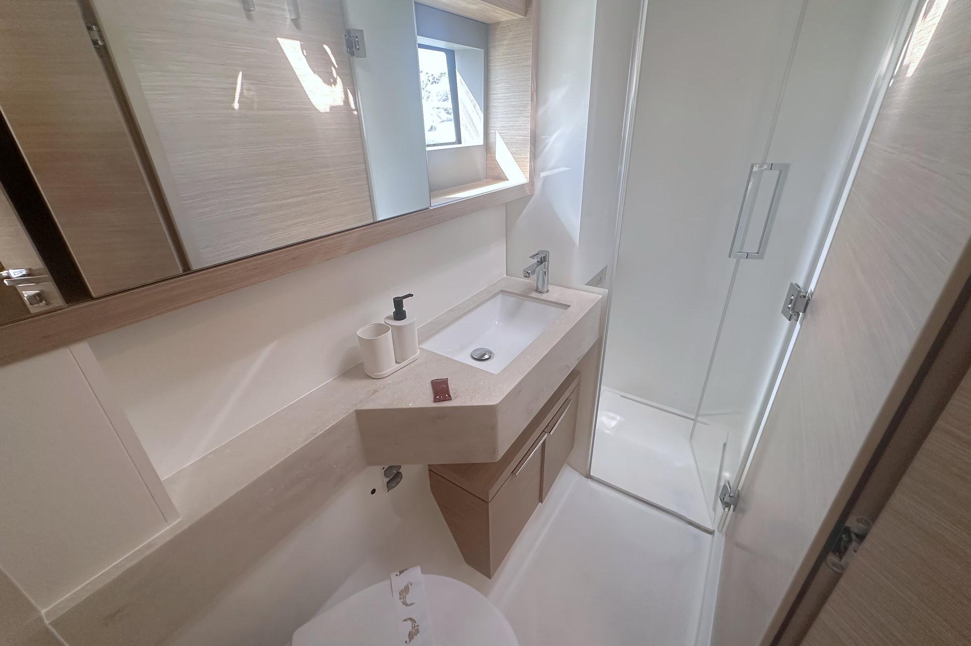 Lagoon 51 OW - 4 + 1 cab., picture 55