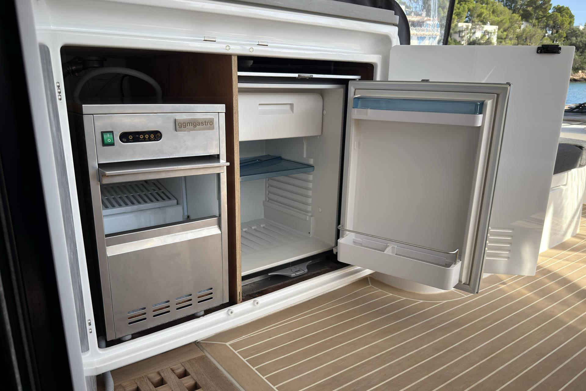 Lagoon 51 OW - 4 + 1 cab., picture 15