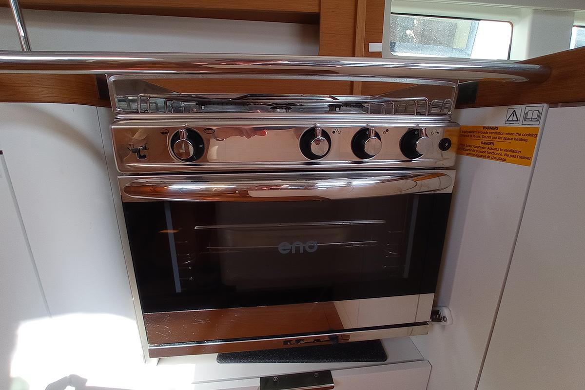 First 53 - 3 + 1 cab., picture 21