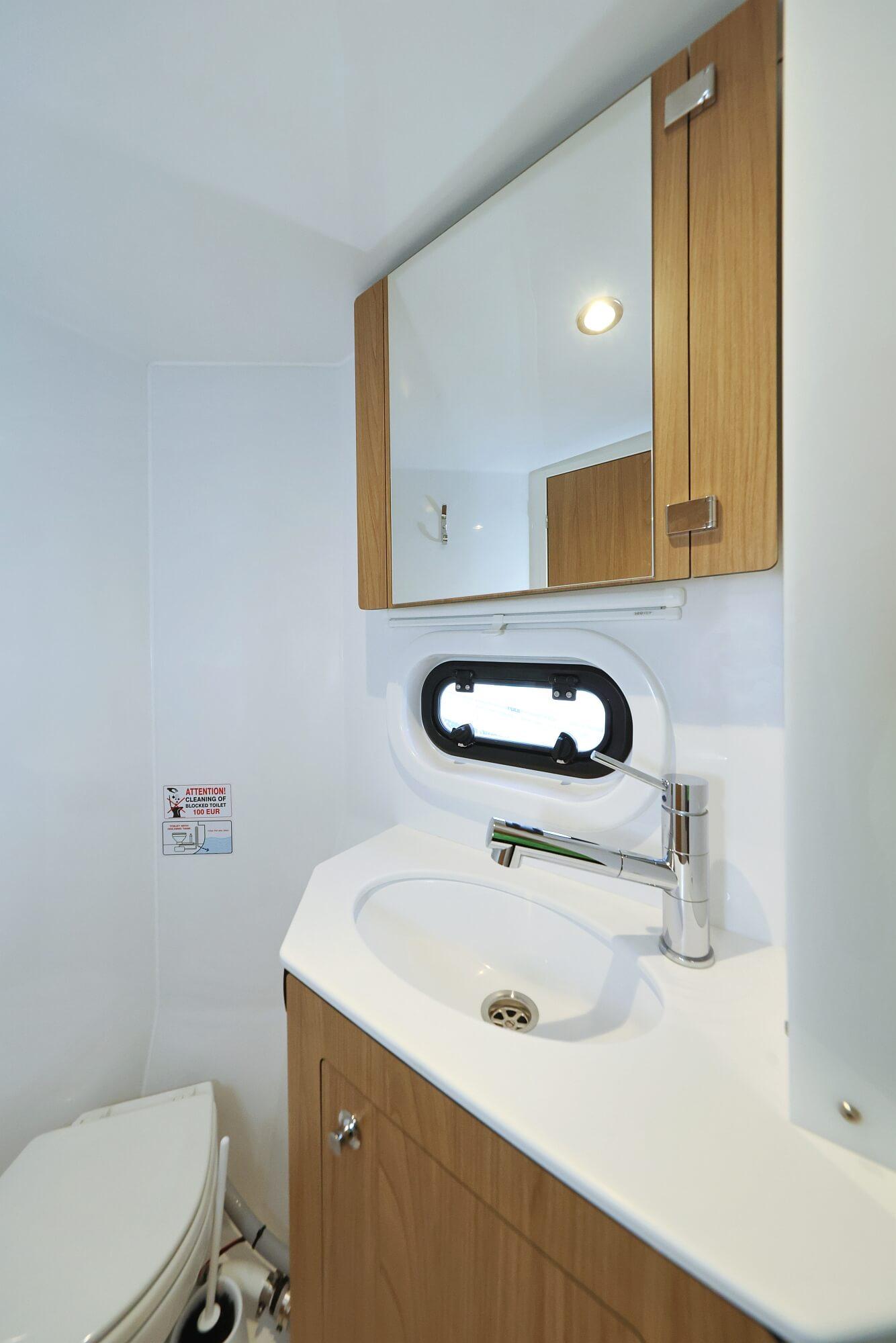 Bali 4.2 - 4 + 1 cab., picture 31