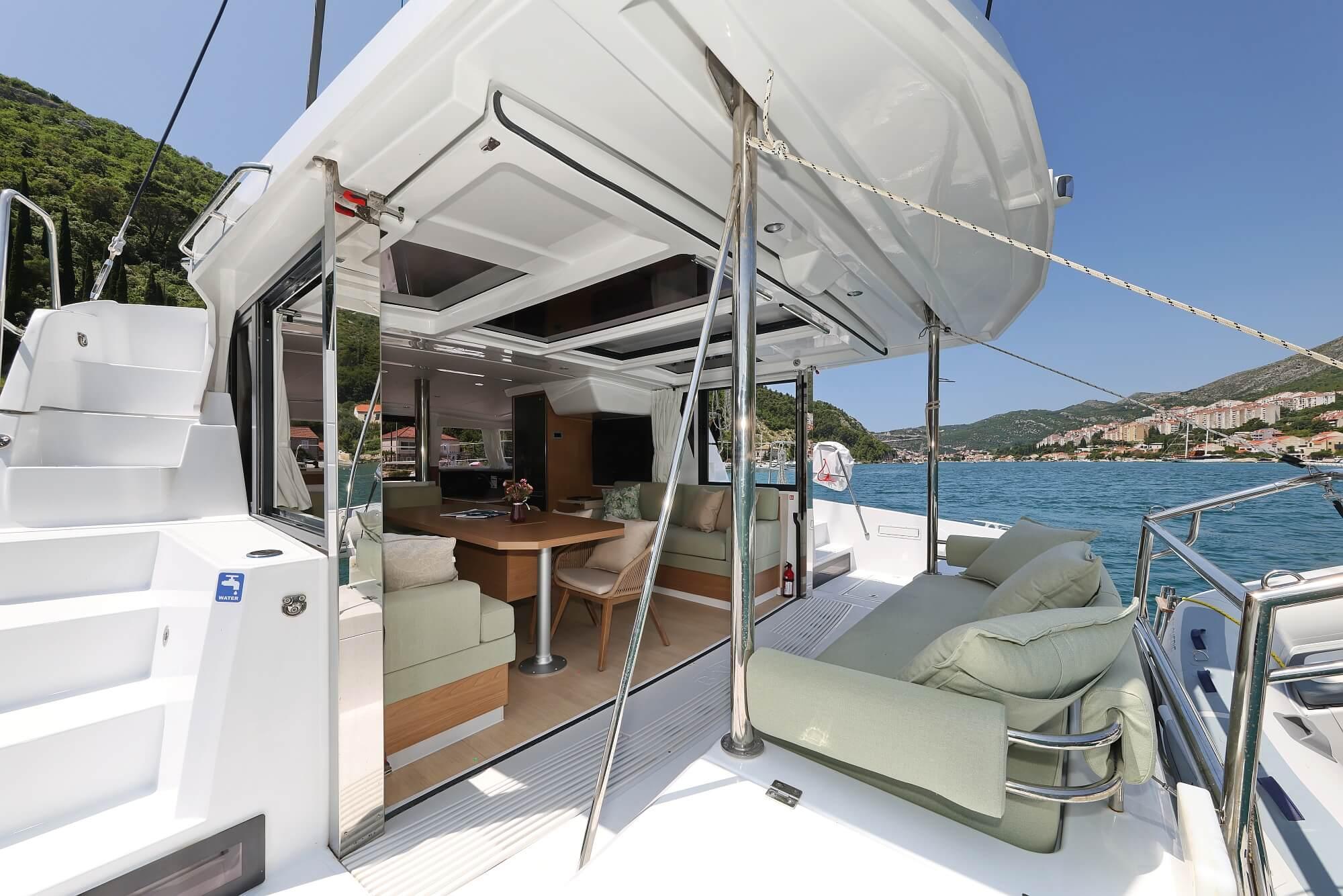 Bali 4.2 - 4 + 1 cab., picture 12