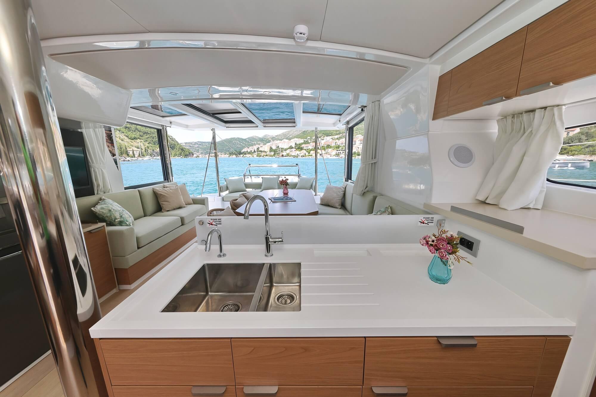 Bali 4.2 - 4 + 1 cab., picture 22