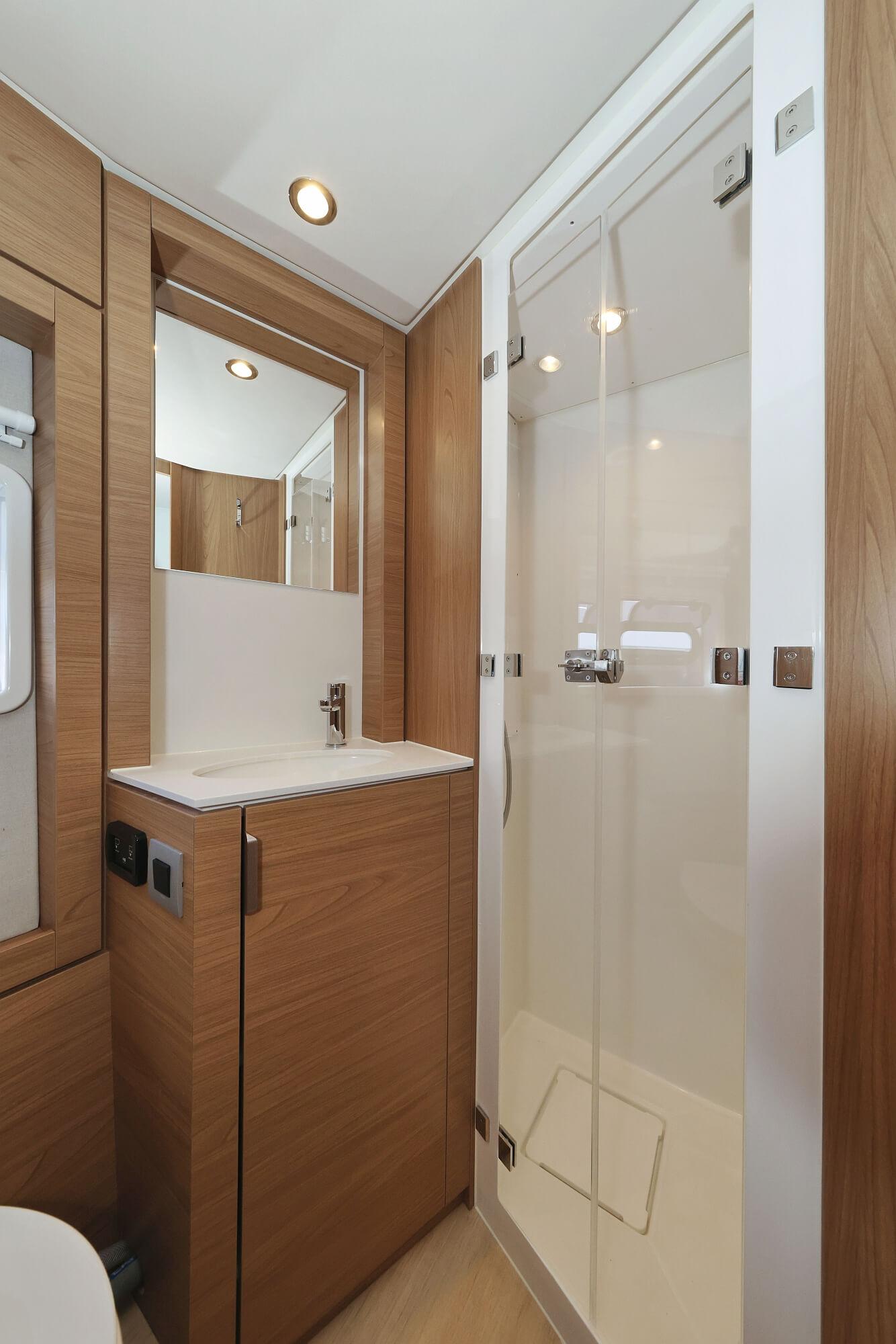 Bali 4.4 - 4 + 1 cab., picture 31