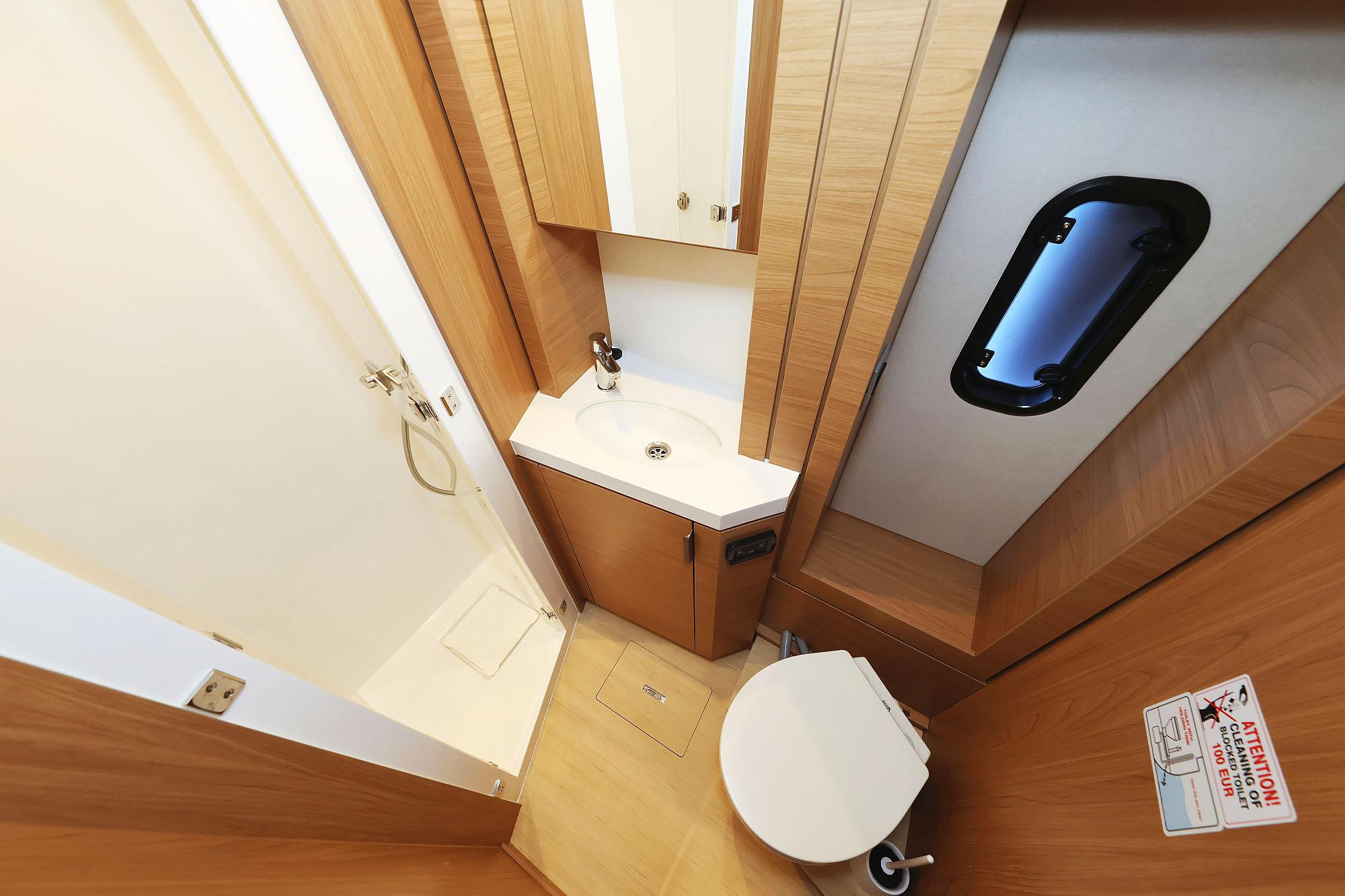 Bali 4.6 - 5 + 2 cab., picture 38