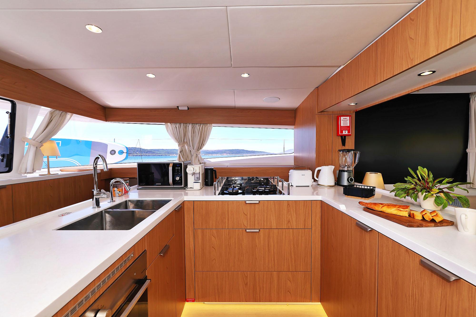 Bali 5.8 - 5 + 2 cab., picture 30