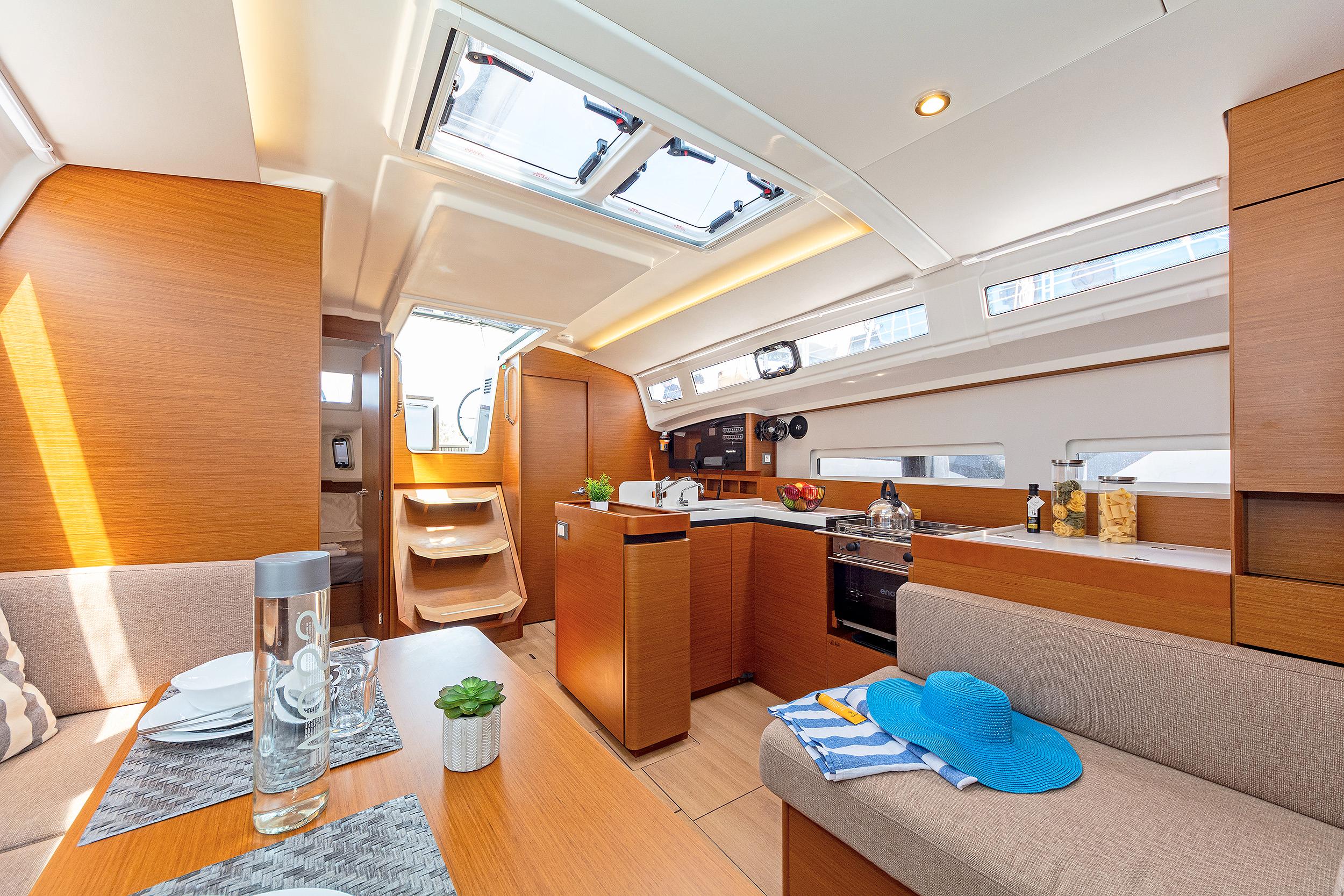 Sun Odyssey 410 - 3 cab., picture 9