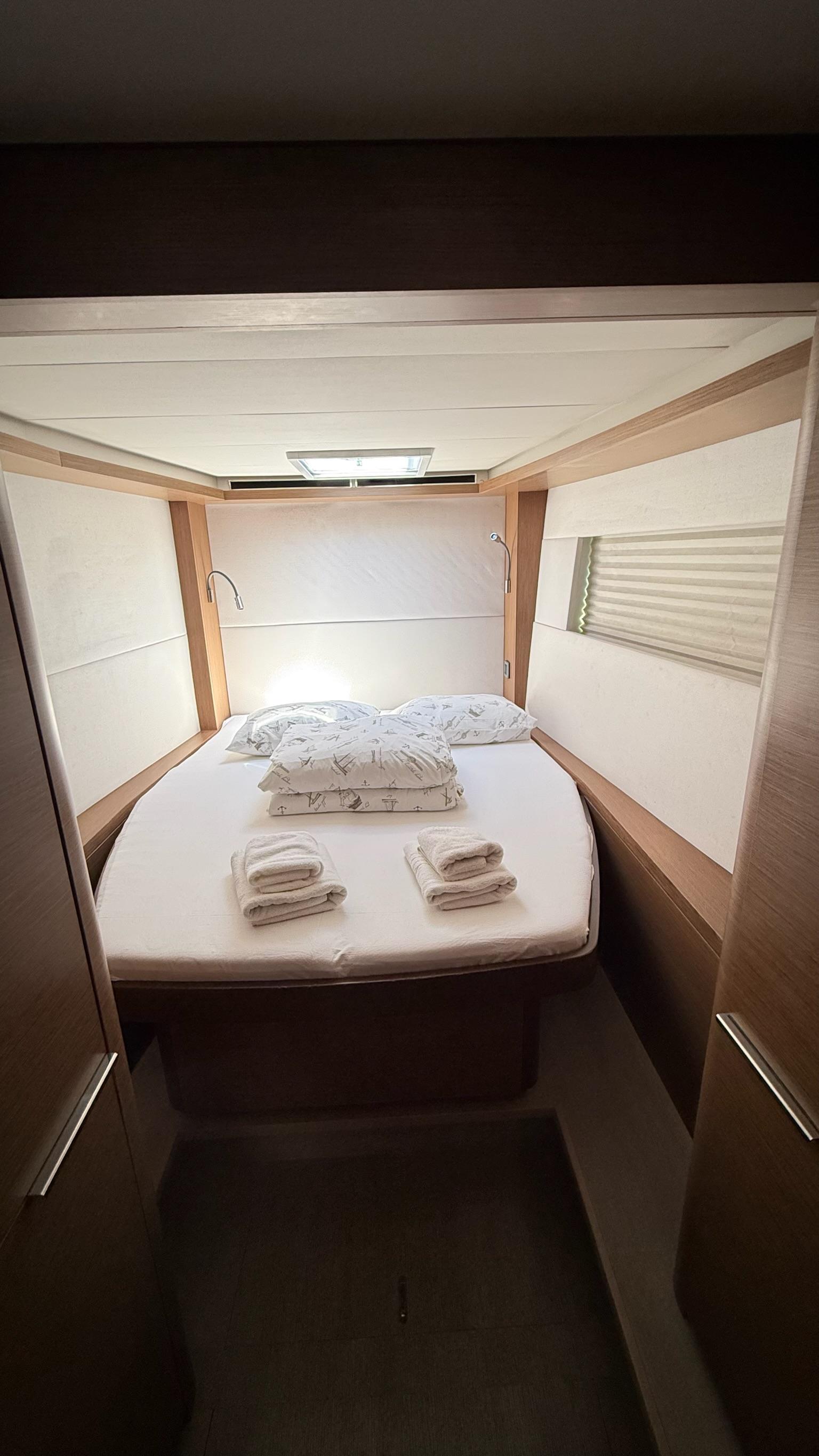 Lagoon 50, picture 29