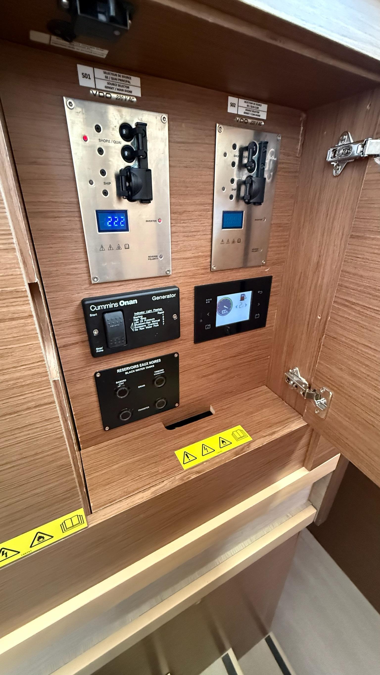 Lagoon 50, picture 25