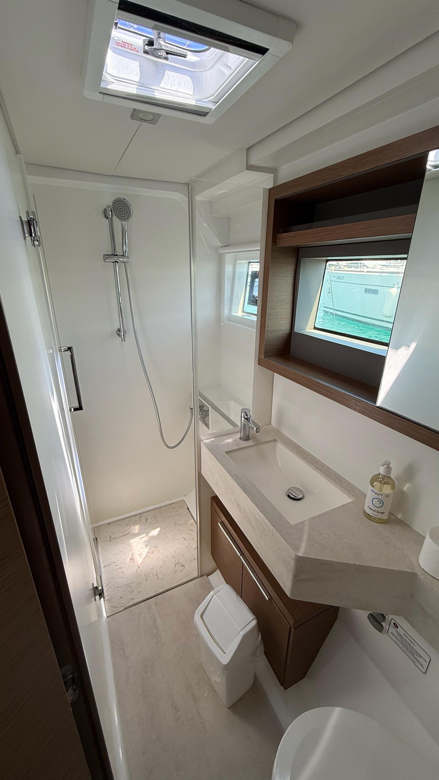 Lagoon 50, picture 38