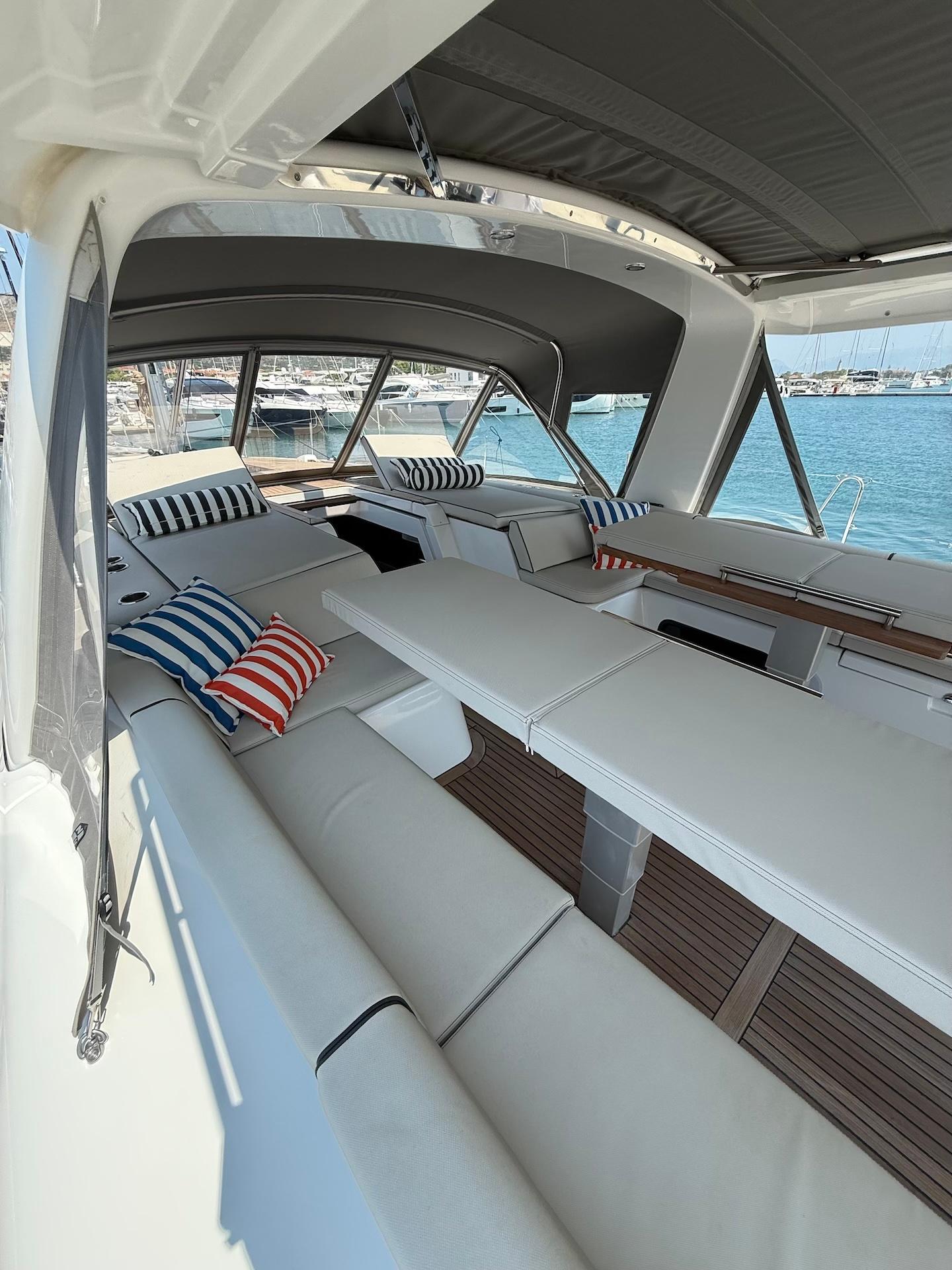 Oceanis 60 - 3 + 1 cab., picture 5