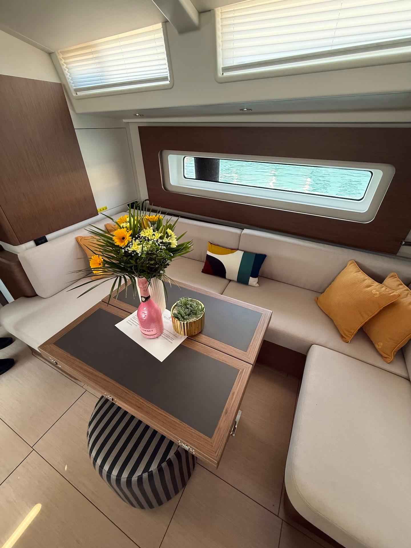 Oceanis 60 - 3 + 1 cab., picture 12