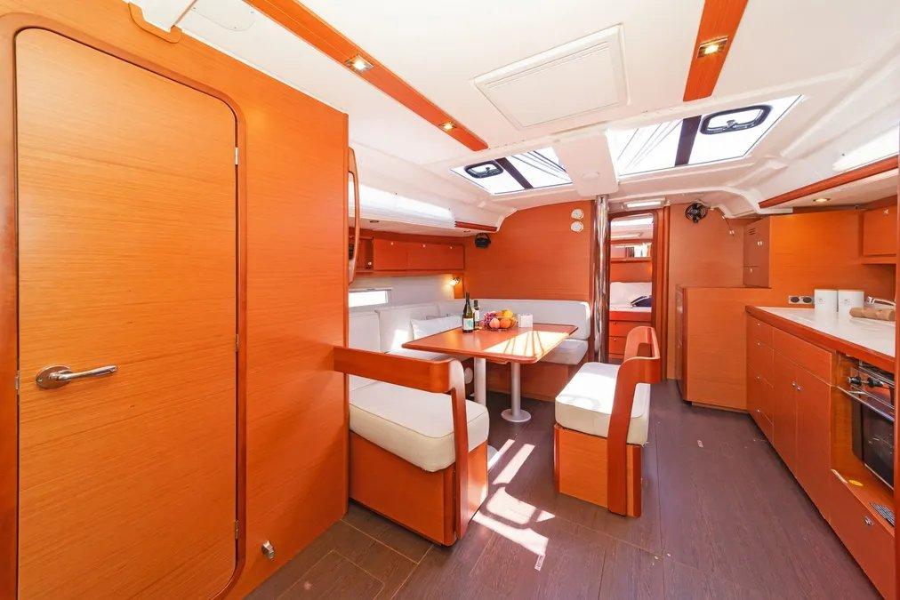 Dufour 430 - Ocean Whisper, picture 6