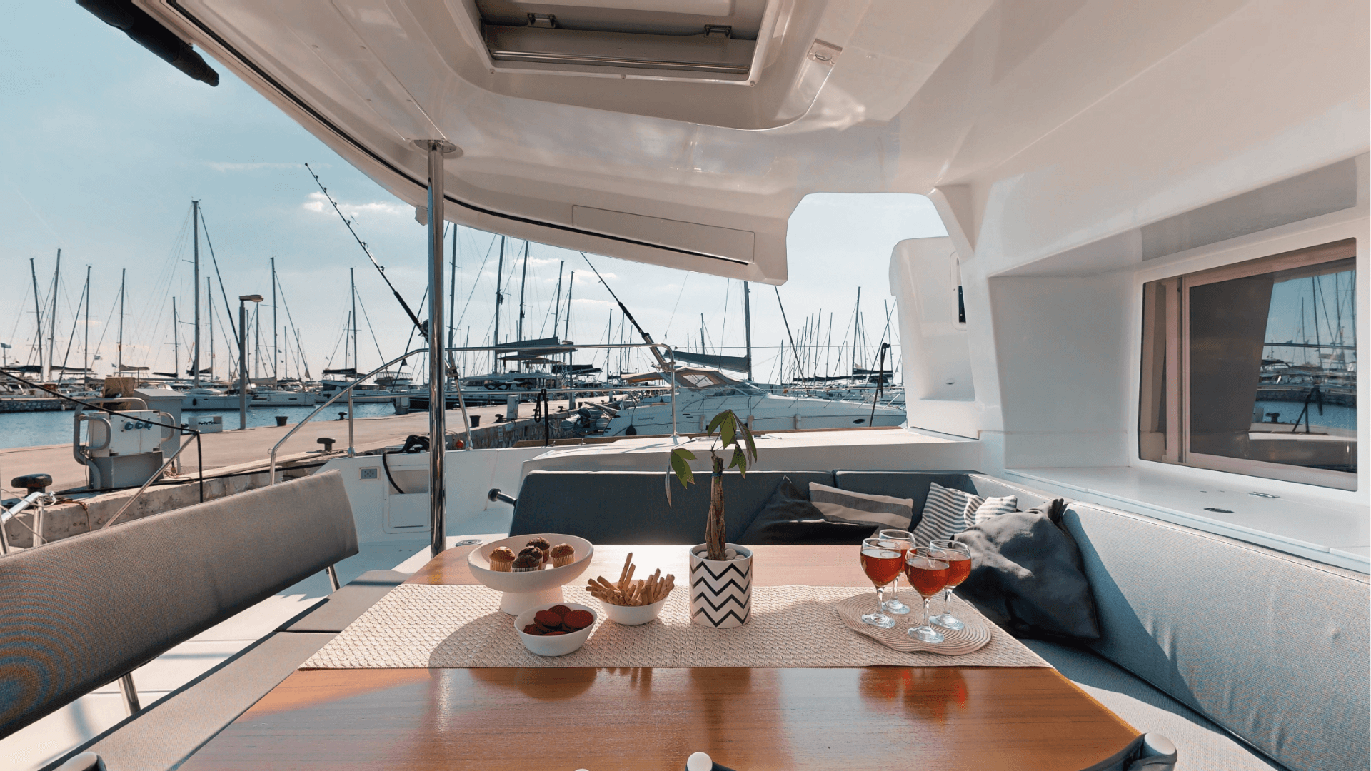 Lagoon 450 F - 4 + 1 cab., picture 12