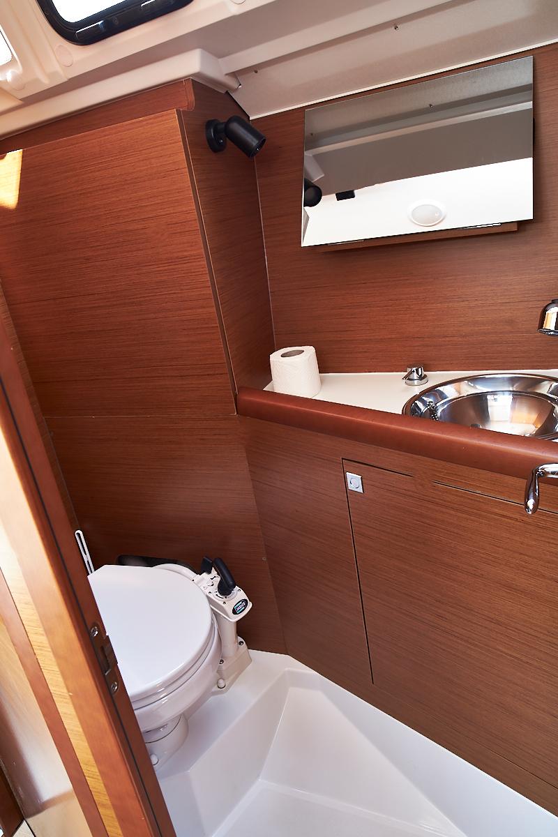 Sun Odyssey 349 - 3 cab., picture 10