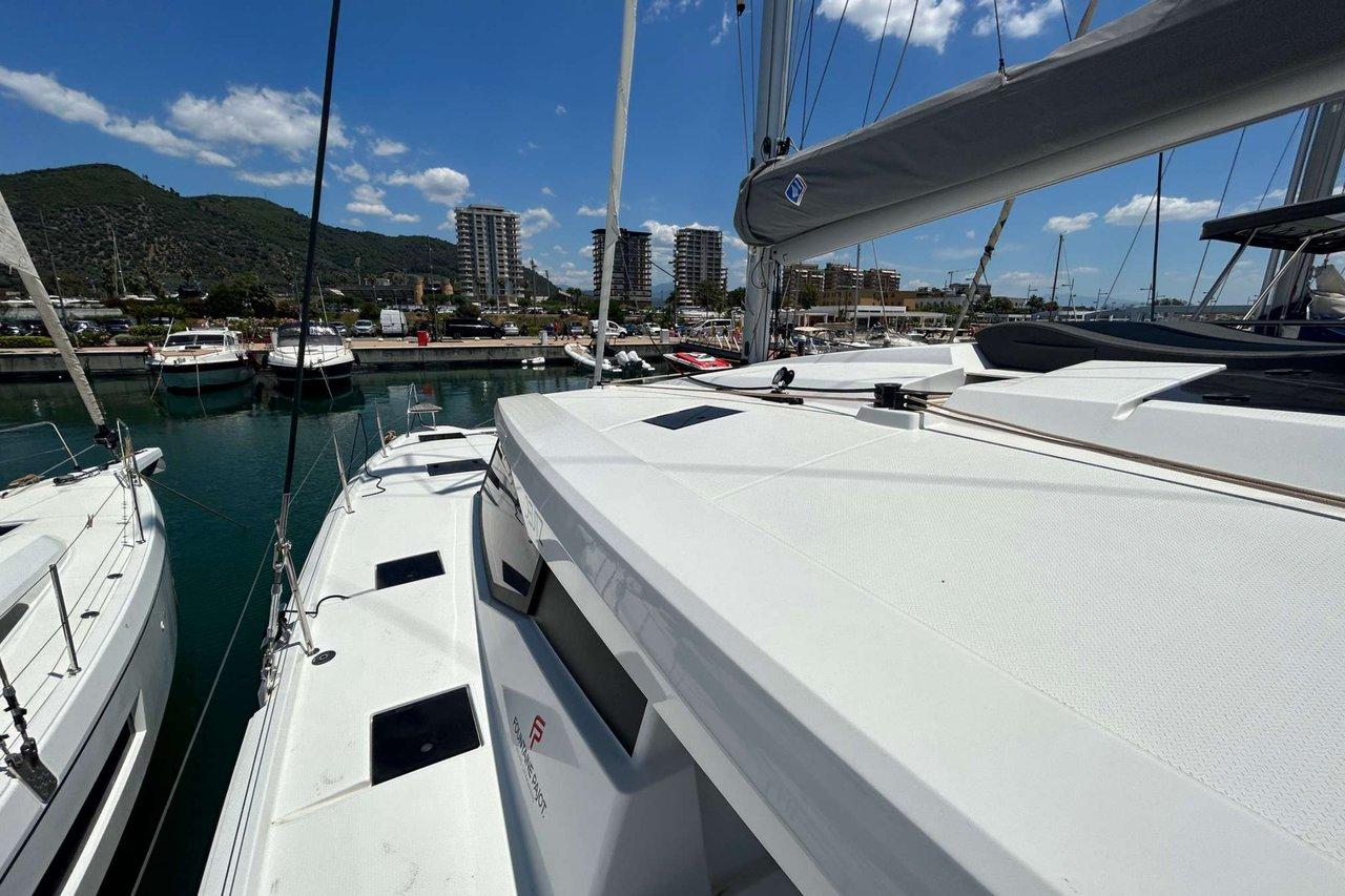 Fountaine Pajot Astrea 42 - 4 + 1 cab., picture 5