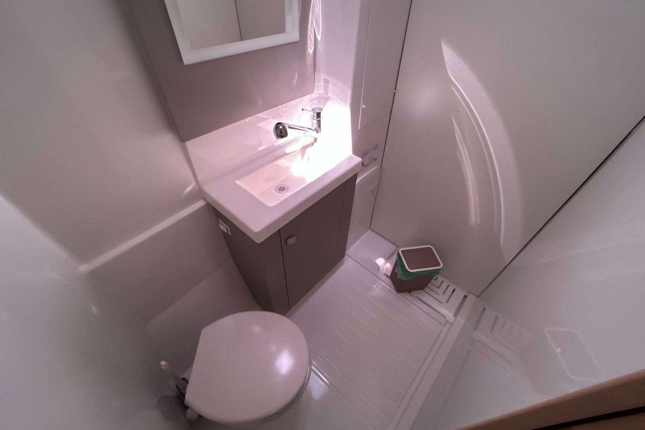 Fountaine Pajot Astrea 42 - 4 + 1 cab., picture 22