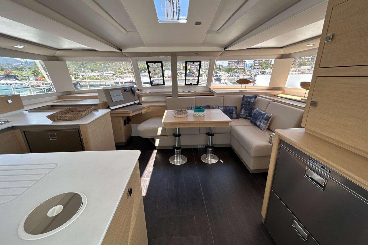 Fountaine Pajot Astrea 42 - 4 + 1 cab., picture 18