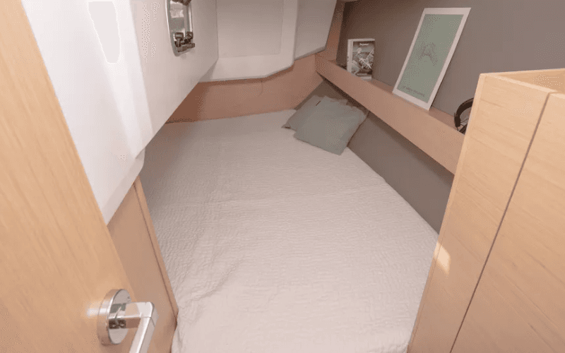 Oceanis 30.1, picture 6