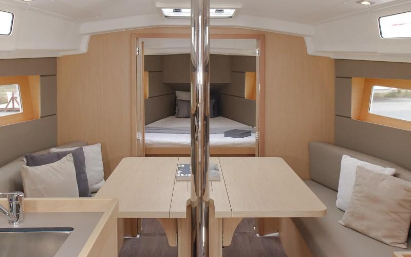 Oceanis 35.1, picture 8