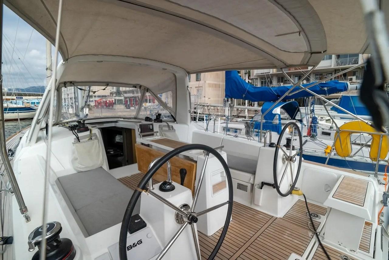 Oceanis 35.1, picture 5