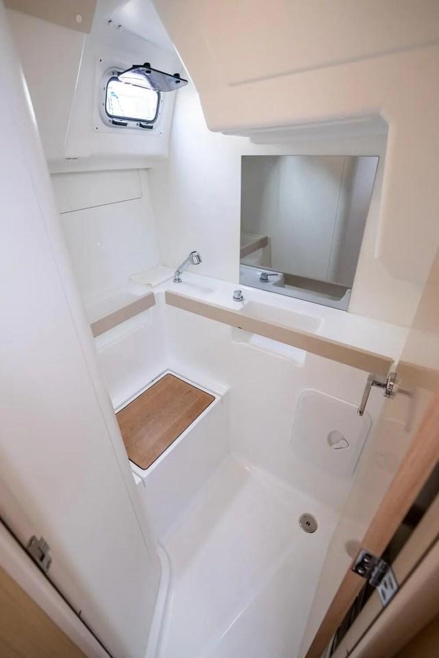 Oceanis 35.1, picture 11